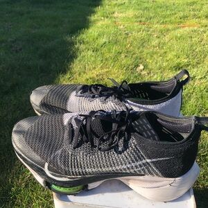 2020 Nike Air Zoom Tempo Next Flyknit Men’s Black White Volt Sneakers Size 9